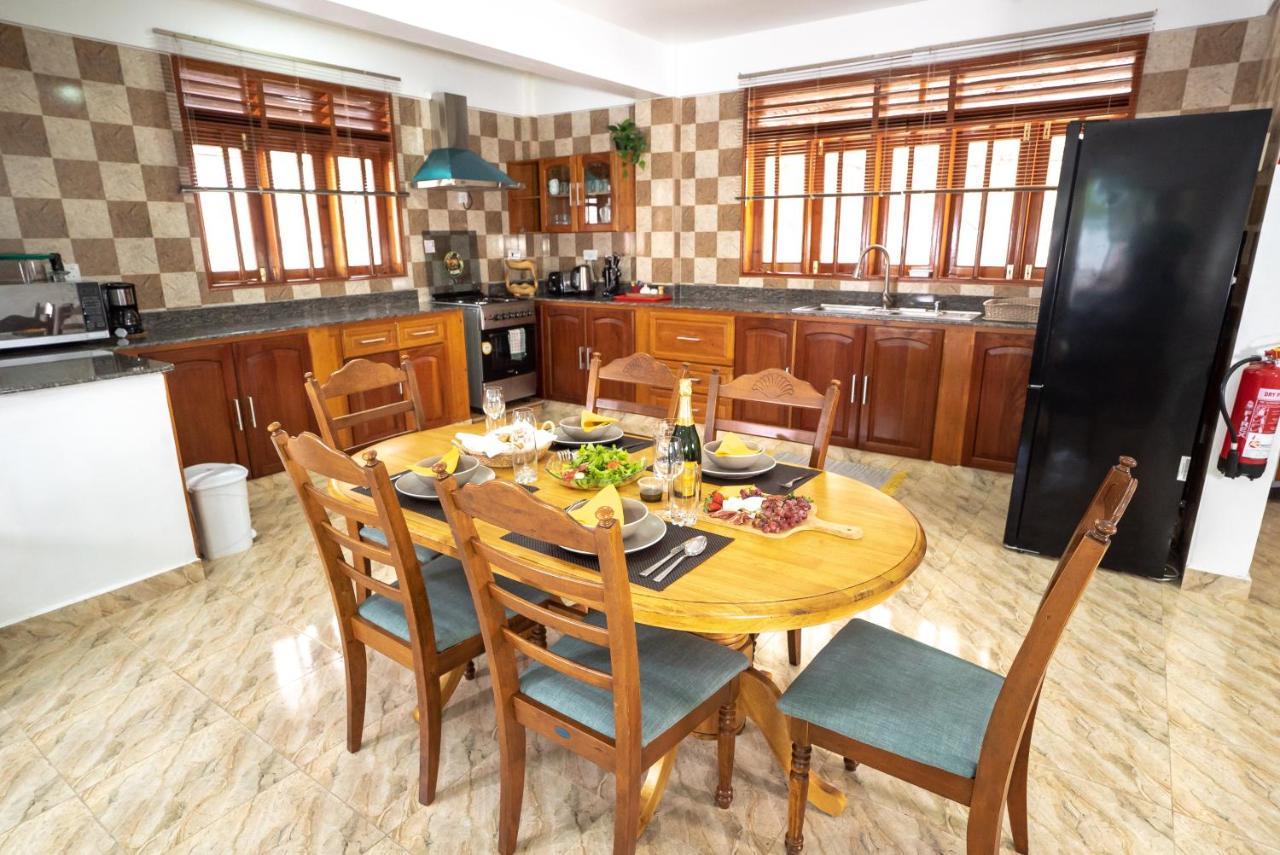 La Belle Residence Self Catering Accommodation Beau Vallon  Luaran gambar