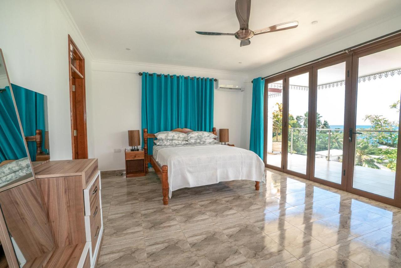 La Belle Residence Self Catering Accommodation Beau Vallon  Luaran gambar